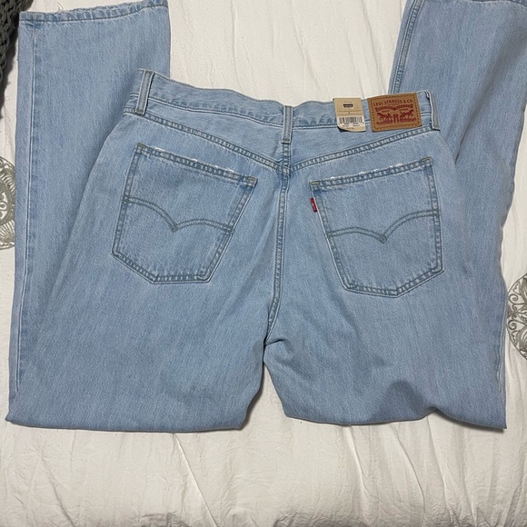 Levi’s Lo Pro Straight Leg Jeans - Picture 5 of 7